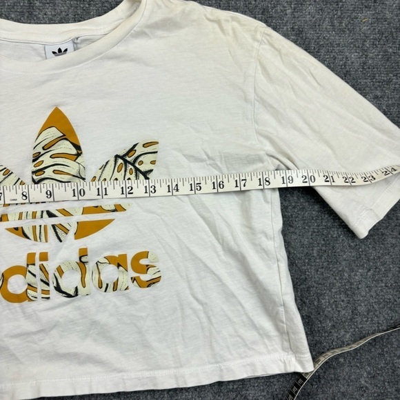 ADIDAS Women’s Logo Cropped T-Shirt Trefoil Logo w/Palms size: Medium - Picture 7 of 8